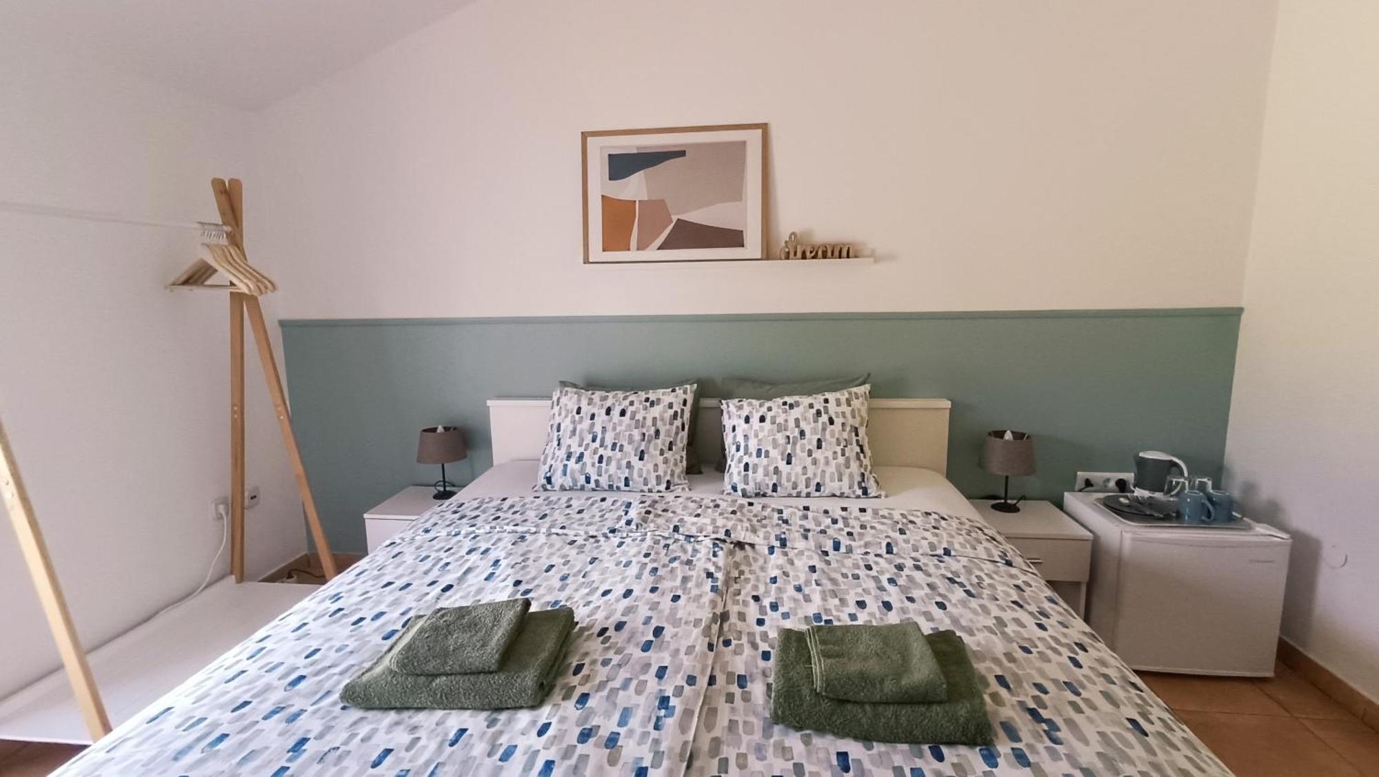 Apartment & Rooms Roza Peroj Room photo