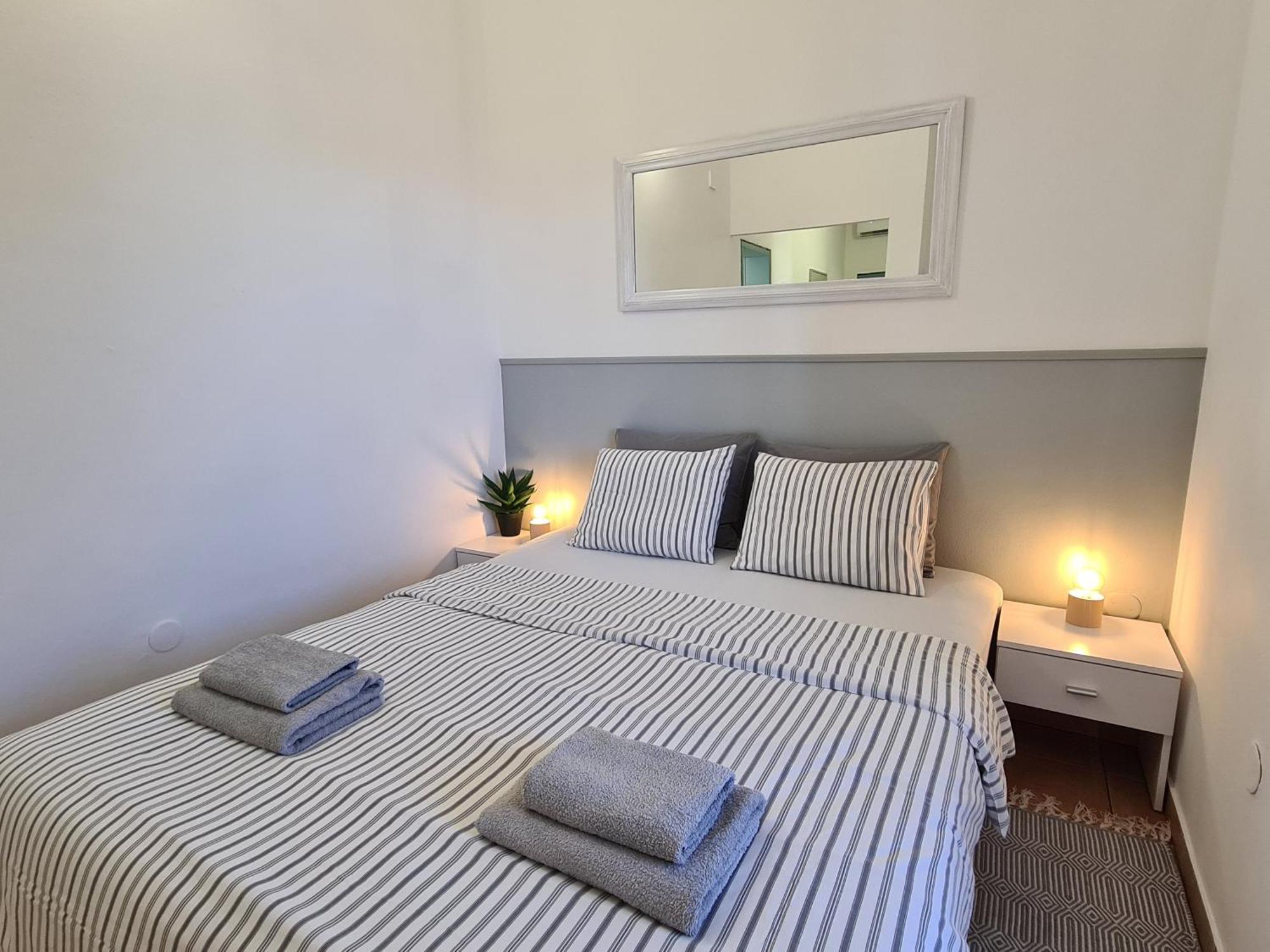 Apartment & Rooms Roza Peroj Room photo